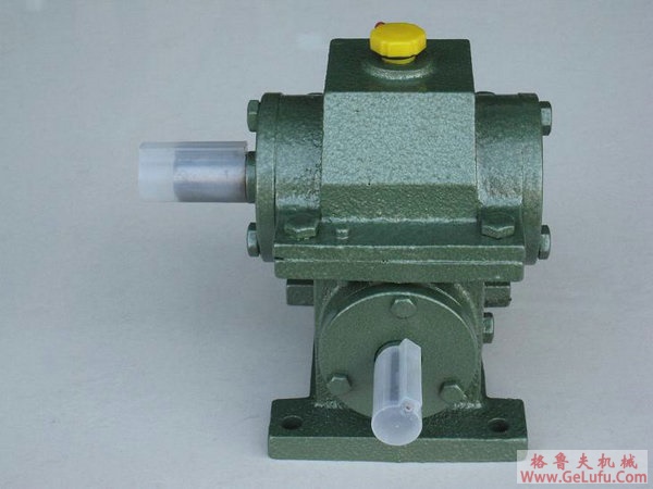 GTTR300、GTTR350、GTTR400、型三环减速机外形及安装尺寸(图1)