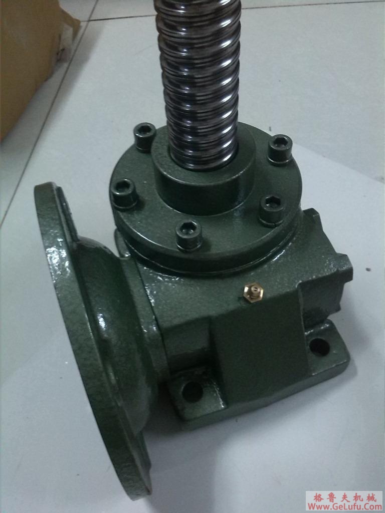 φ320mm型精密车床变速机