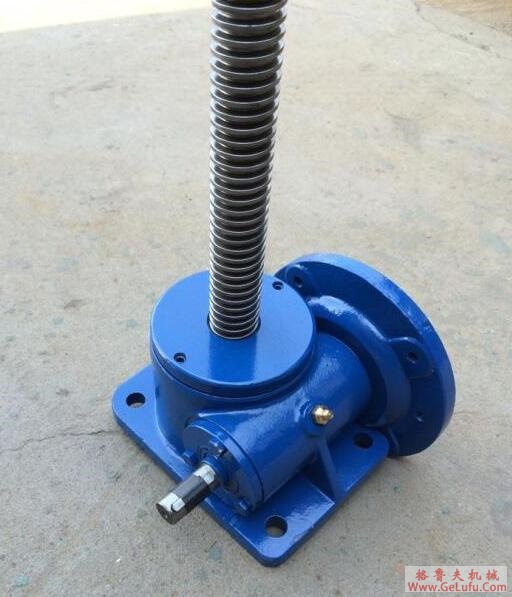 NR 系列斜齿轮减速机选型参数表（功率1.1KW）