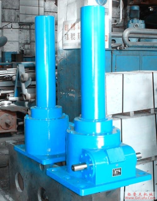 NF系列平行轴斜齿轮减速机选型参数表(功率37KW)