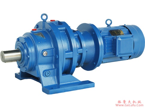 WR系列斜齿轮硬齿面减速机技术参数（功率1.5kW）