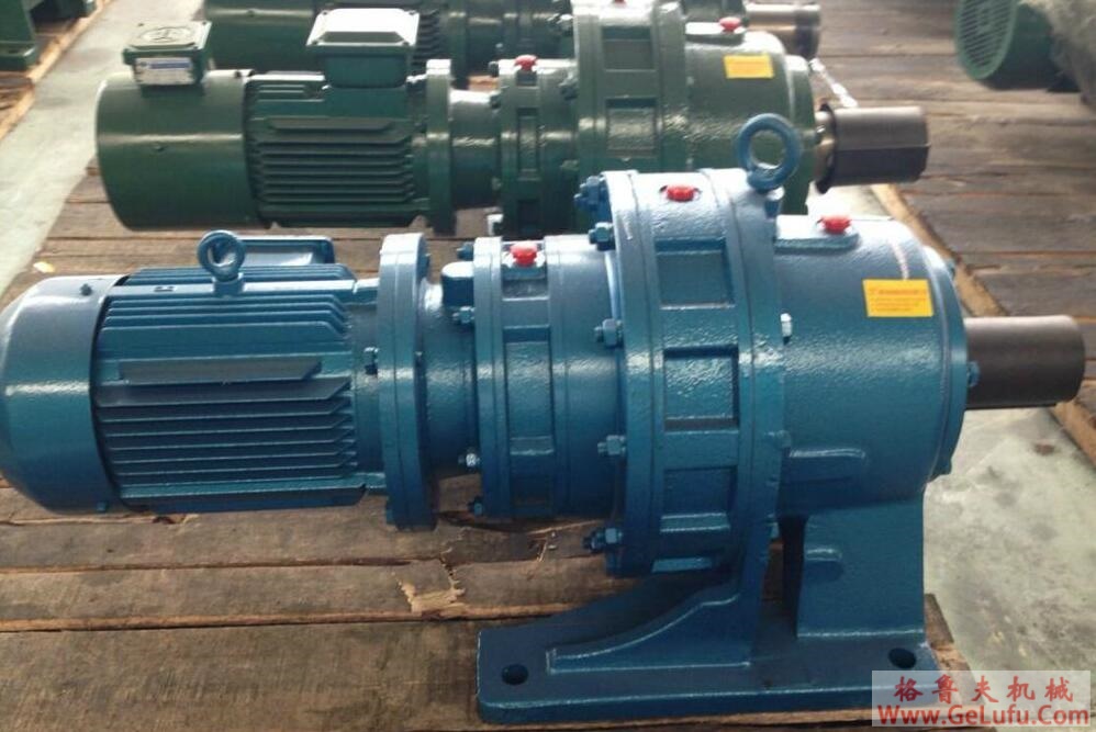 MP..系列平行轴斜齿轮减速机选型参数表(电机功率为22KW)