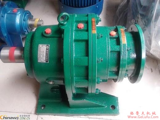 YCZJ系列斜齿轮－螺旋锥齿轮减速三相异步电动机简介(图1)