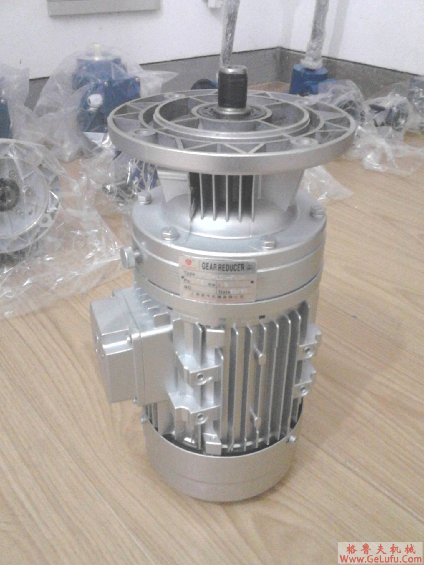 B系列斜齿轮伞齿轮减速机选型表(18.5kW)