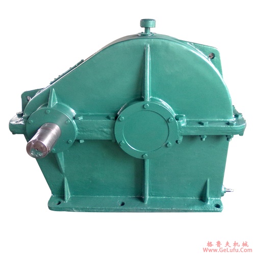 VTU2、VTU8、VTU14、VTU25、VTU25v、VTU43、VTU43V系列齿轮减速三相异步电动机凸缘安装外形及其安装尺寸