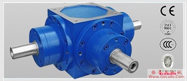 CZS型斜齿轮蜗杆减速机的技术参数表（功率为11.0～15.0KW）