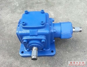 SKD500S225-SKD500S250底脚式组合型斜齿轮―蜗旋伞齿轮减速电机外形及安装尺寸