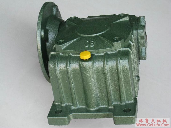 JH2.V型平行轴工业齿轮箱外形及安装尺寸（规格13...18）