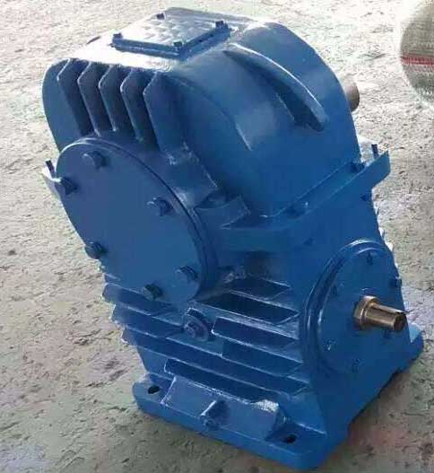 选择JWZ350刮泥机减速机，让澄清池维护更轻松(图1)