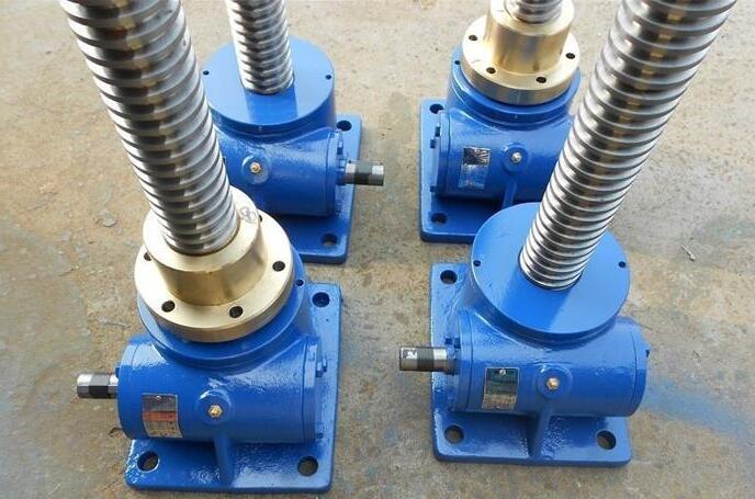 无级变速机与摆线减速机的组合应用