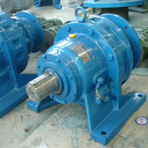 减速机和齿轮如何拆卸轴承(图1)